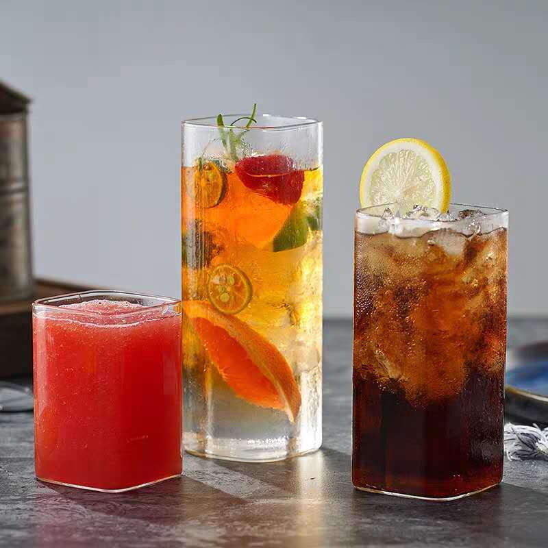 Kaip stikliniai ąsočiai gali pakeisti jūsų virtuvės patirtį?