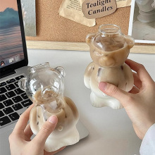 Interneto įžymybių restoranas „Bear Cup“ kavos puodelis